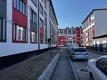 сдаю кызыл аскер: 3 комнаты, 88 м², Индивидуалка, 3 этаж, Дизайнерский ремонт — 1