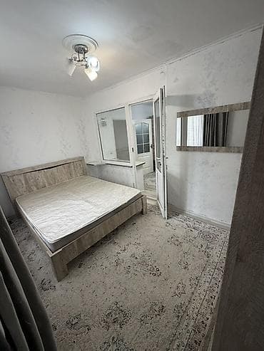 продаю квартиру центр: 4 комнаты, 101 м², Сталинка, 2 этаж, Косметический ремонт — 9