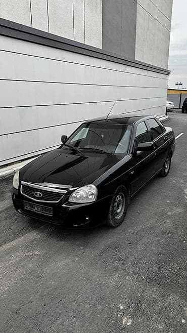 ВАЗ (ЛАДА) Priora: 2013 г., 1.6 л, Механика, Седан