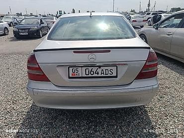 Mercedes-Benz E-Class: 2003 г., 3.2 л, Автомат, Бензин, Седан
