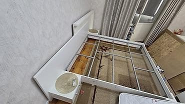 Мебель: Двуспальная кровать, Б/у, Каркас без матраса, длина - 2100 см — 3