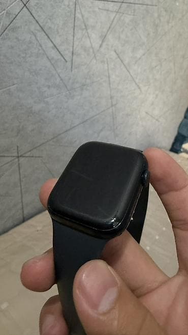 ipad air 7: Смарт‑часы Apple Watch Series 6, 44 мм (GPS), цвет Space Gray — 3