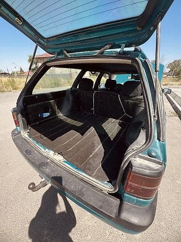 Volkswagen : 1993 г., 1.8 л, Механика, Бензин, Универсал — 9