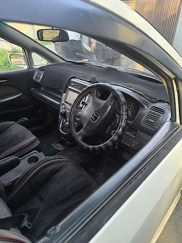 devo matiz: Honda Stream: 2001 г., 2 л, Автомат, Бензин, Универсал — 5