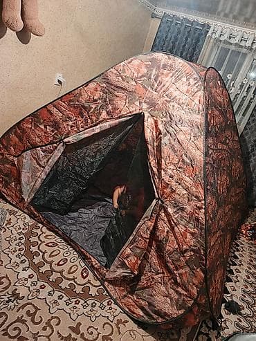 Складная туристическая палатка быстрого раскладывания (pop-up) с