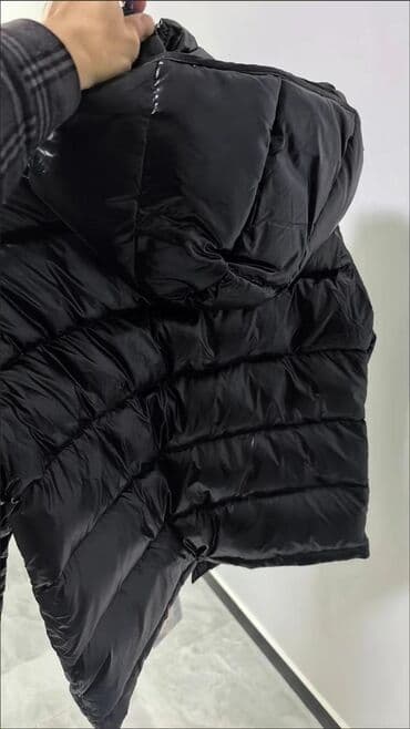 флиски найк бишкек: Пуховик Moncler, черный глянцевый - Классическая стеганая модель с — 8