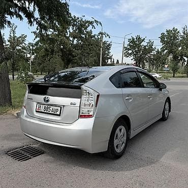 Продажа авто: Toyota Prius: 2011 г., 1.8 л, Автомат, Гибрид, Лифтбек — 1