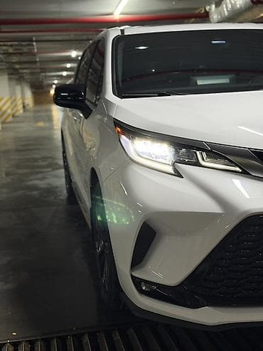 sprinter 2 7: Toyota Sienna: 2022 г., 2.5 л, Автомат, Гибрид, Минивэн — 3