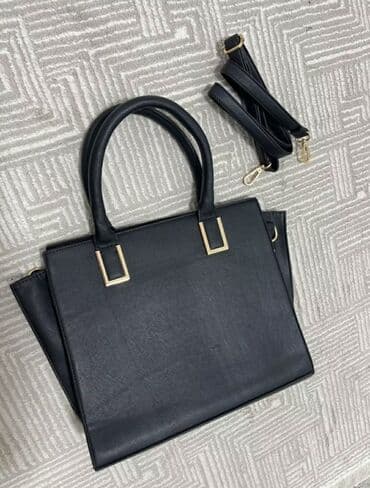 чехол для документов: Сумка б/у кожзам, состояние отличное. Большая, удобная, качественная — 1