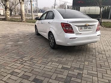 Транспорт: Chevrolet Aveo: 2017 г., 1.4 л, Автомат, Бензин, Седан — 5
