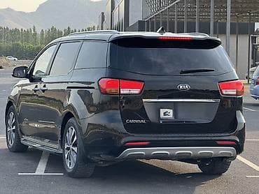 Продажа авто: Kia Carnival: 2017 г., 2.2 л, Автомат, Дизель, Минивэн — 5