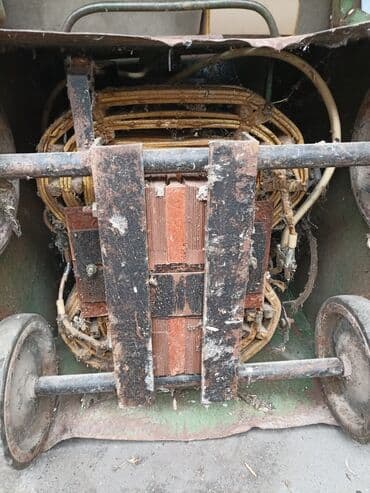 Сварочный аппарат производства СССР.
двухфазка — 4