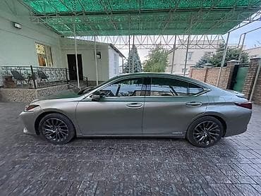 Продажа авто: Lexus ES: 2021 г., Автомат, Гибрид, Седан — 3