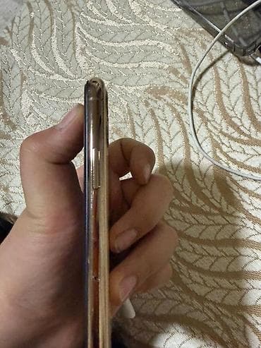 core i9: IPhone 11 Pro, 256 ГБ — 4