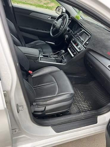 хунд: Hyundai Sonata: 2018 г., 2 л, Автомат, Газ, Седан — 7