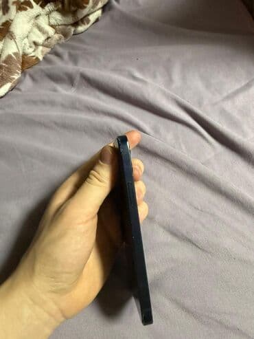 чехол s9: IPhone 12, Б/у, 128 ГБ, Синий, Чехол, 76 % — 2