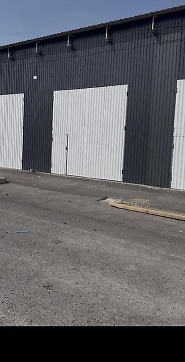 аренда под склад: ТЛЦ Караван Сдается ангар Площадь: 150м2; 360м2; 720м2 Подходит для — 3