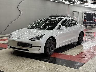 bid e2: Tesla Model 3: 2019 г., 0.1 л, Вариатор, Электромобиль, Седан — 4