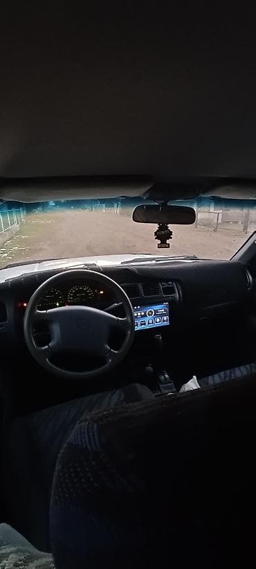 обмен ест: Toyota 4Runner: 1998 г., 2.7 л, Автомат, Бензин, Внедорожник — 2