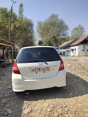 Унаа: Honda Fit: 2003 г., Хетчбек — 5