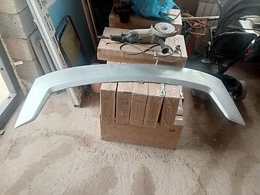 mekab r16: Задний спойлер Ford — 1