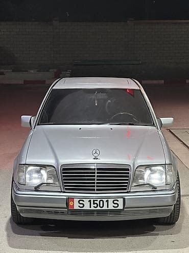 Mercedes-Benz E-Class: 1993 г., 3.2 л, Автомат, Бензин, Седан