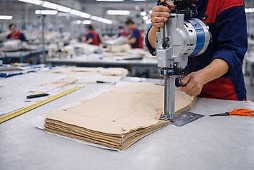 Закройщик, Юбки, Район: Кызыл Аскер, Оплата: Еженедельно, График работы: Гибкий график, Опыт работы: Менее года опыта