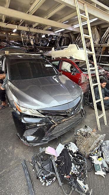 Разбор Toyota Camry (XV70) — оригинальные контрактные запчасти