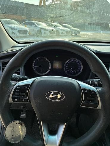 lexsus es: Hyundai Sonata: 2021 г., Седан — 8