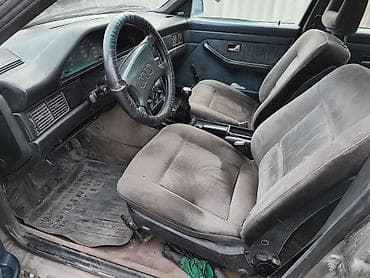 потолок бмв: Audi 100: 1989 г., 1.8 л, Ручные, Седан — 6