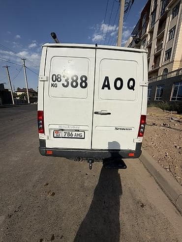 короткий спринтер: Mercedes-Benz Спринтер: 2003 г., 2.2 л, Механика, Дизель, Фургон — 1