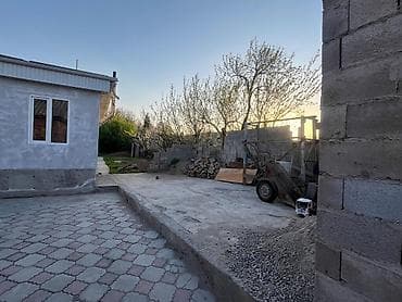 беловотский дом: Продается дом 16 соток в селе Арашан в центре села, на главной — 2