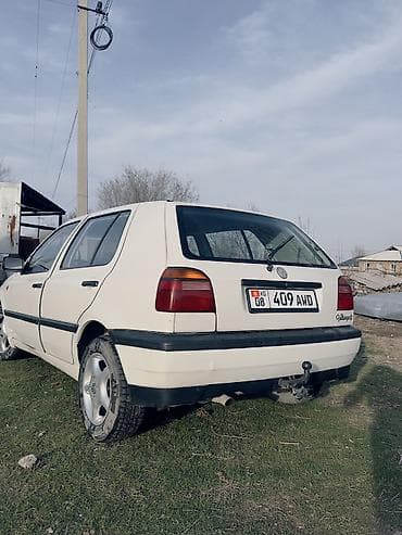 авто расрочку бишкек: Volkswagen Golf: 1992 г., 1.8 л, Кол менен иштөөчү, Бензин, Хетчбек — 5