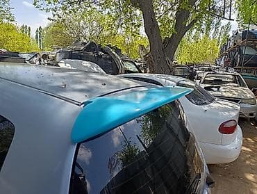 бампер тайота хайландер: Задний спойлер Honda — 2