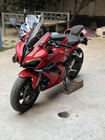 электо мото: Спортбайк Ducati, 680 куб. см, Бензин, Взрослый, Б/у — 1