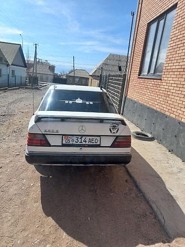 2109 запчасти: Mercedes-Benz W124: 1989 г., 2.3 л, Ручные, Бензин, Седан — 3