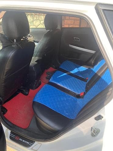 киа с: Kia Ceed: 2017 г., 1.6 л, Автомат, Бензин, Универсал — 4