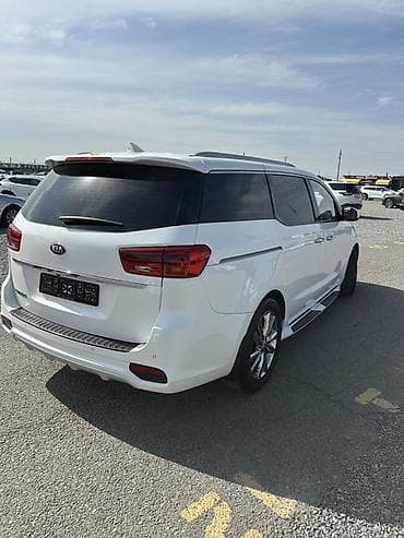 jetta 2: Kia Carnival: 2019 г., 2.2 л, Автомат, Дизель, Минивэн — 5