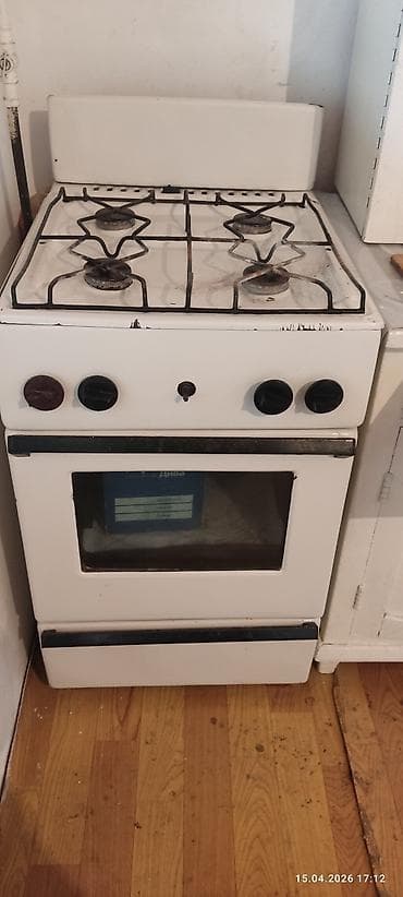 кухонные плиты бу: Газовая плита белая. Основные характеристики: - 4 газовые конфорки — 1