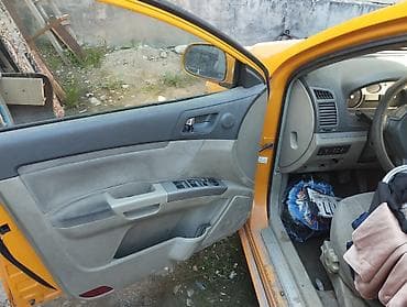 Hyundai Solaris: 2012 г., Седан — 5