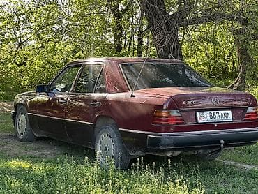 Продажа авто: Mercedes-Benz W124: 1991 г., 2 л, Ручные, Бензин, Седан — 7