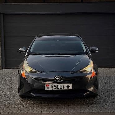 Продажа авто: Toyota Prius: 2018 г., 1.8 л, Вариатор, Гибрид, Хэтчбэк — 5