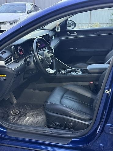 tur: Kia K5: 2019 г., Седан — 5