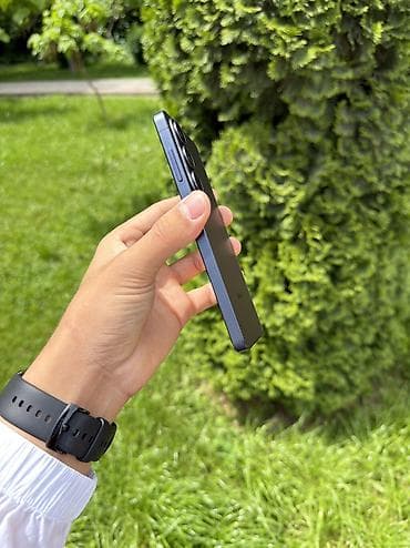 galaxy 10: Samsung Galaxy S25, Новый, 256 ГБ, цвет - Черный, В рассрочку, 1 SIM, eSIM — 7