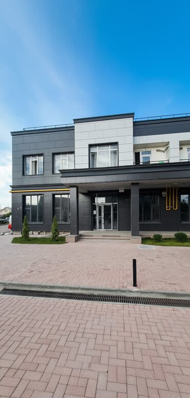 продается цокольное помещение микрорайон сары челек: Продаю Здание, Действующий 170 м² — 1