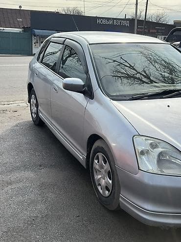 civic: Honda Civic: 2001 г., 1.5 л, Вариатор, Бензин, Хэтчбэк — 2