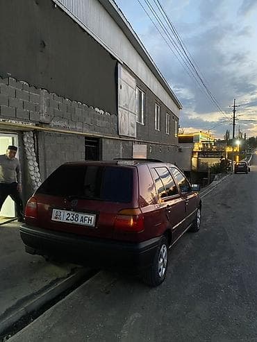 бишкек авто машина: Volkswagen Golf: 1992 г., Кол менен иштөөчү, Хетчбек — 2