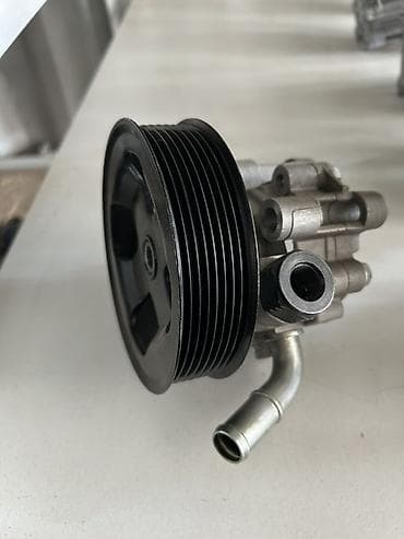 Автозапчасти: Гидроусилитель Toyota — 1