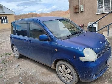 toyota fortuner 2016: Toyota Sienta: 2004 г., Минивэн — 3