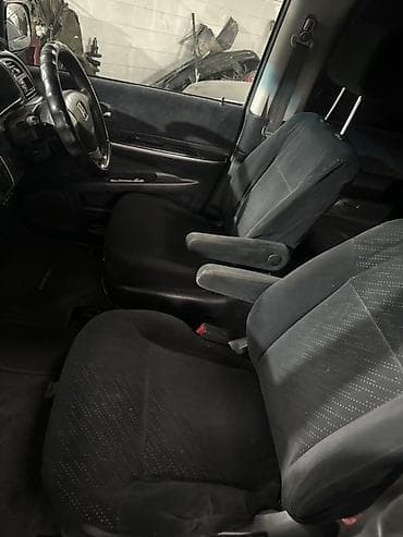 toyota echo 2000: Honda Stepwgn: 2003 г., 2 л, Автомат, Минивэн — 4